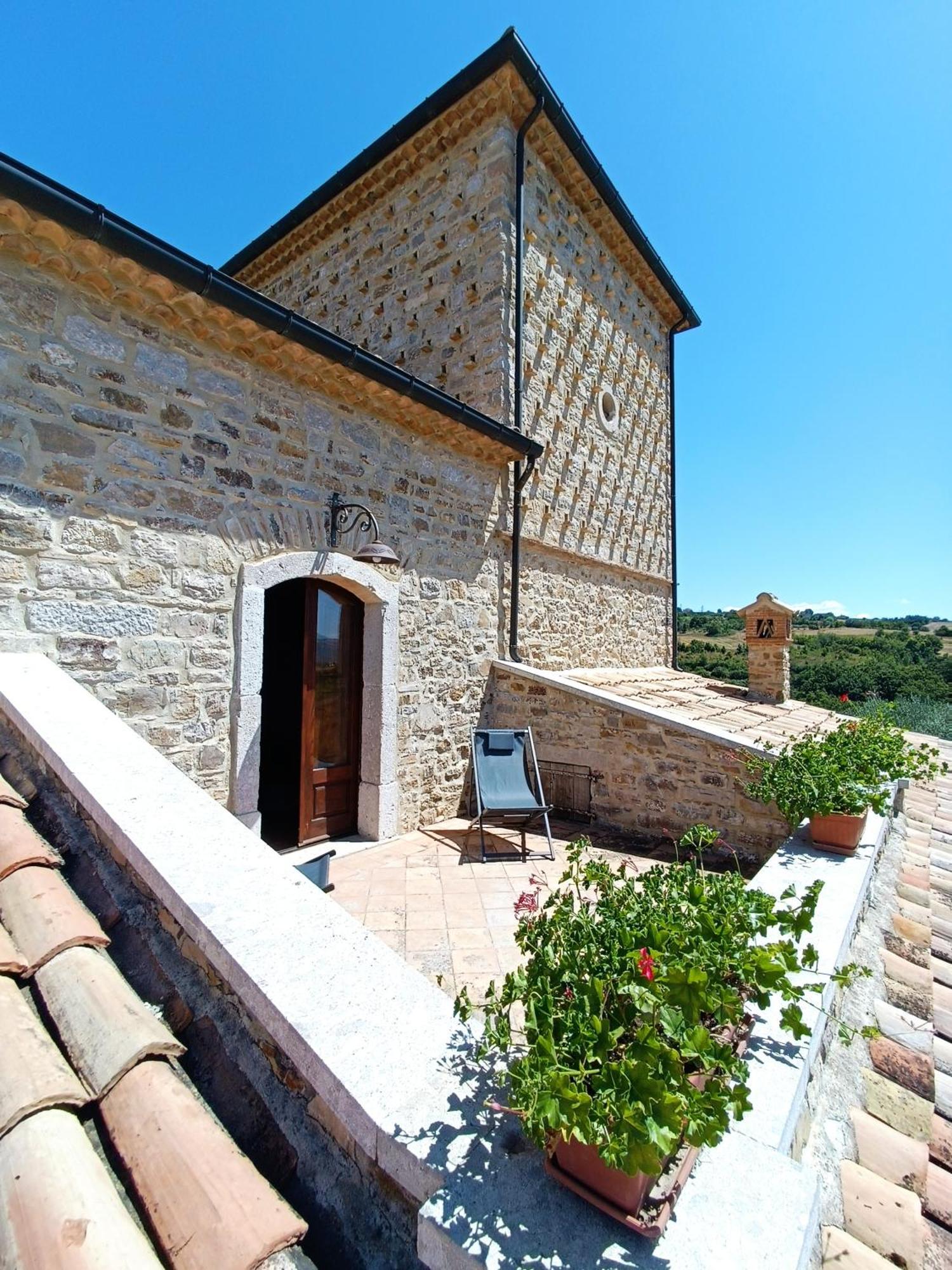 Agriturismo Torre Gialluise Gesualdo Extérieur photo