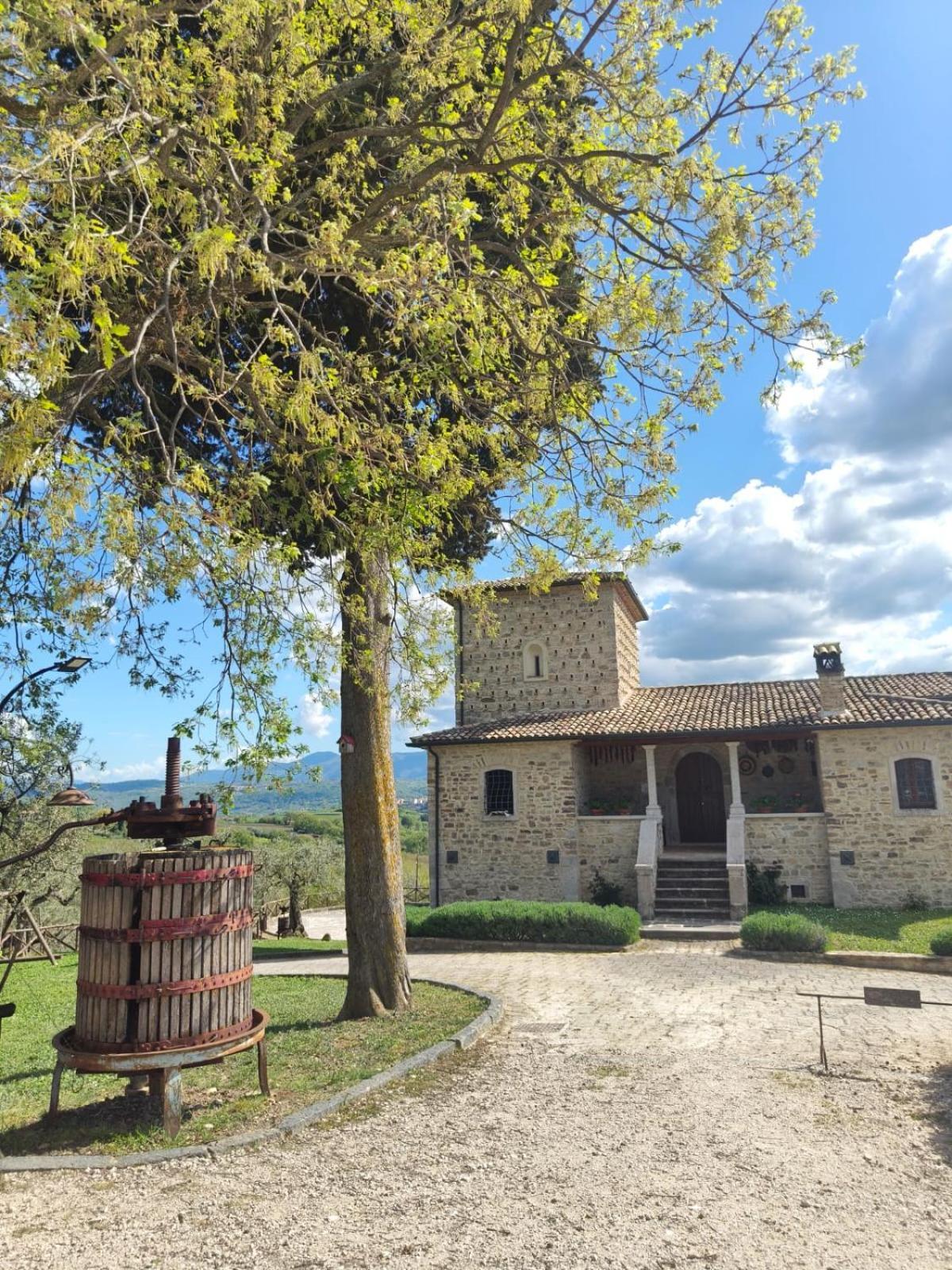 Agriturismo Torre Gialluise Gesualdo Extérieur photo