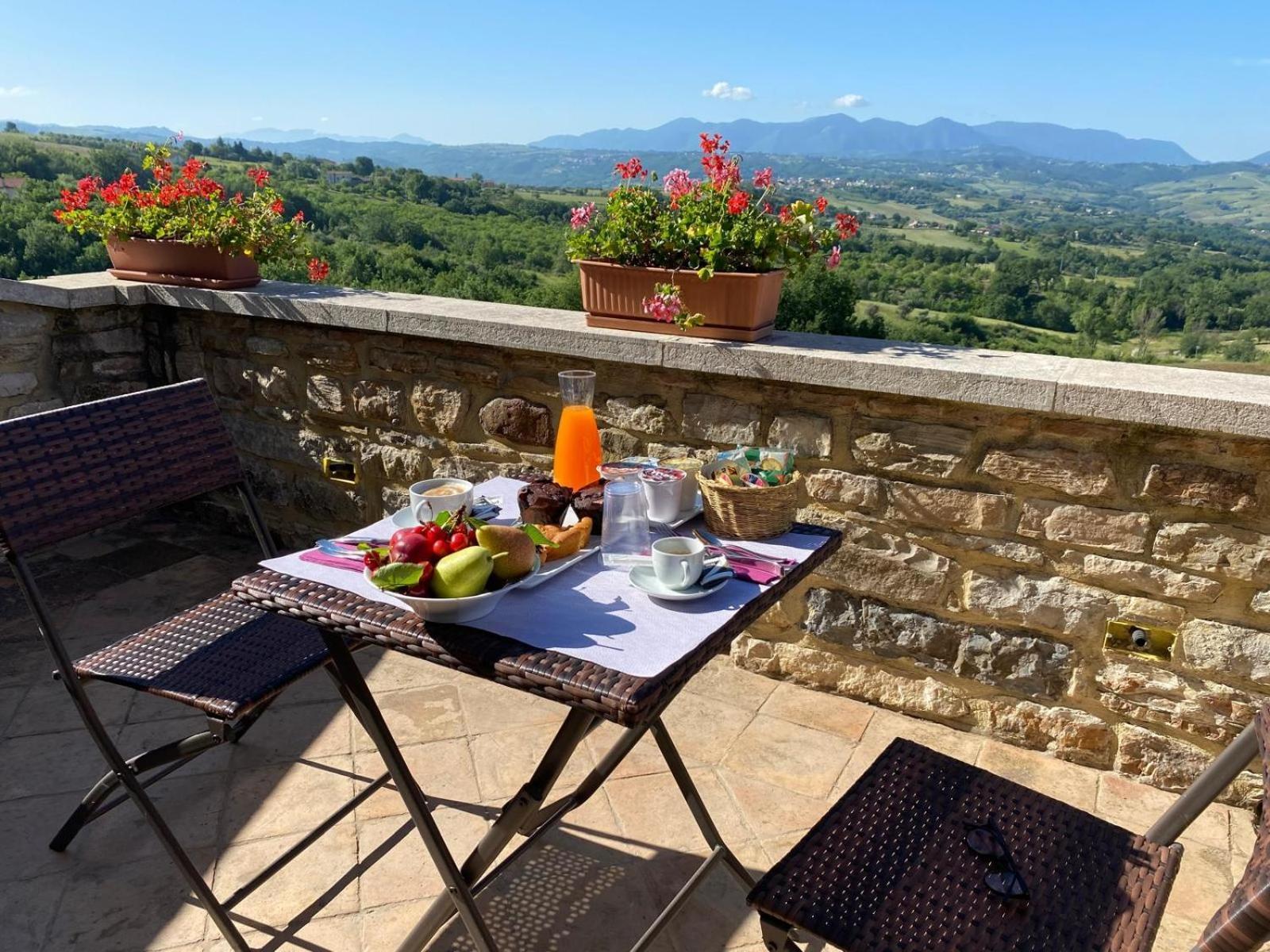 Agriturismo Torre Gialluise Gesualdo Extérieur photo
